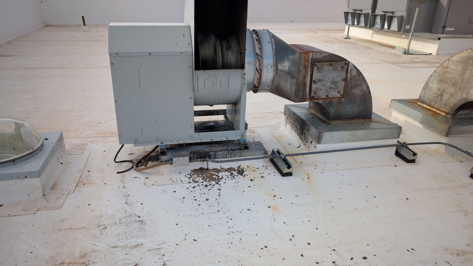 Gallery photos for Utility Fan Servicing at Institute: Image #1
