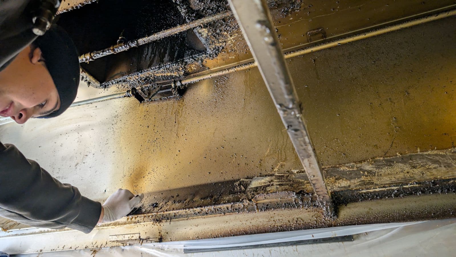 Gallery photos for Kitchen Exhaust System Cleaning: Image #1