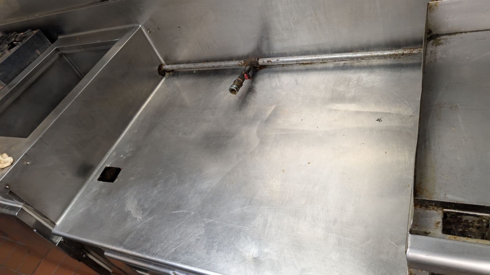 Gallery photos for Kitchen Equipment Deep Clean: Image #3