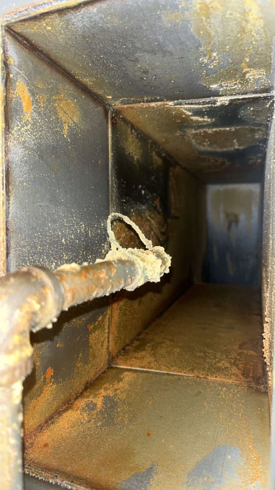 Kitchen Exhaust Cleaning at Popeyes image