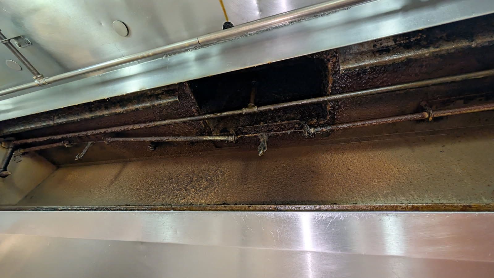 Gallery photos for Kitchen Exhaust and Vent System Cleaning: Image #2