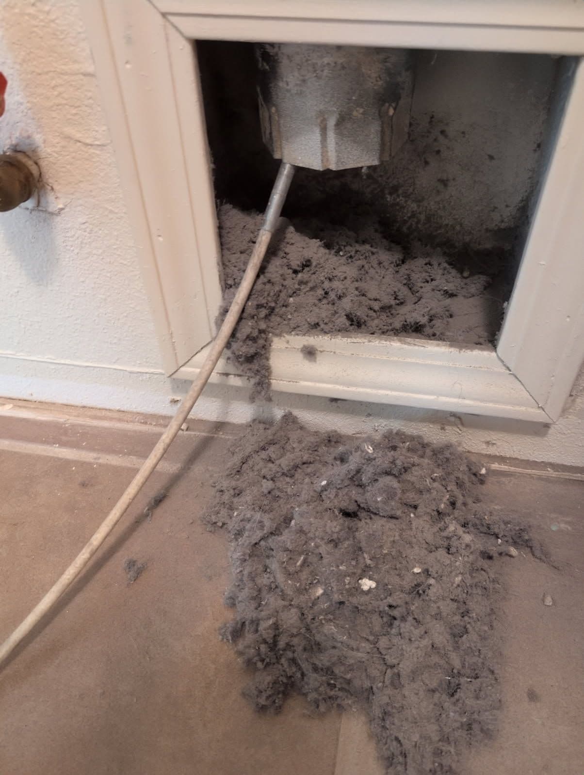 Gallery photos for Expert Dirt-Busting Solutions for Every Corner: Image #3