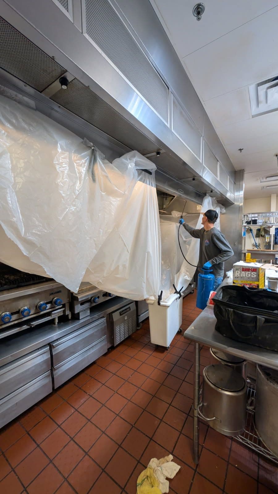 Professional Kitchen Hood Cleaning Excellence image