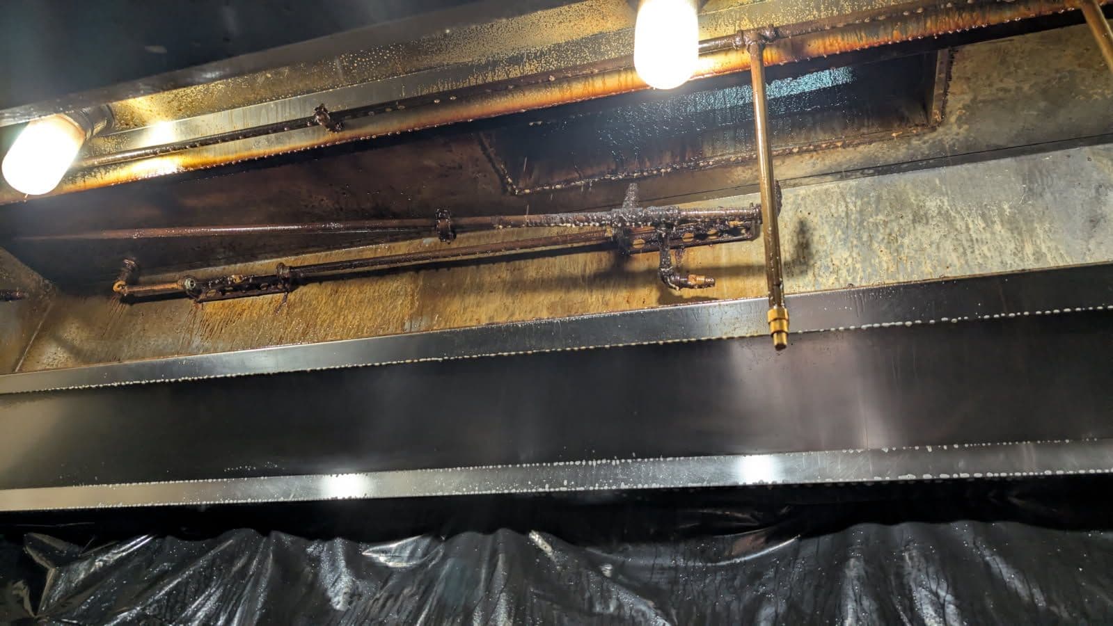 Gallery photos for Spotless Kitchen with Expert Hood Cleaning: Image #2