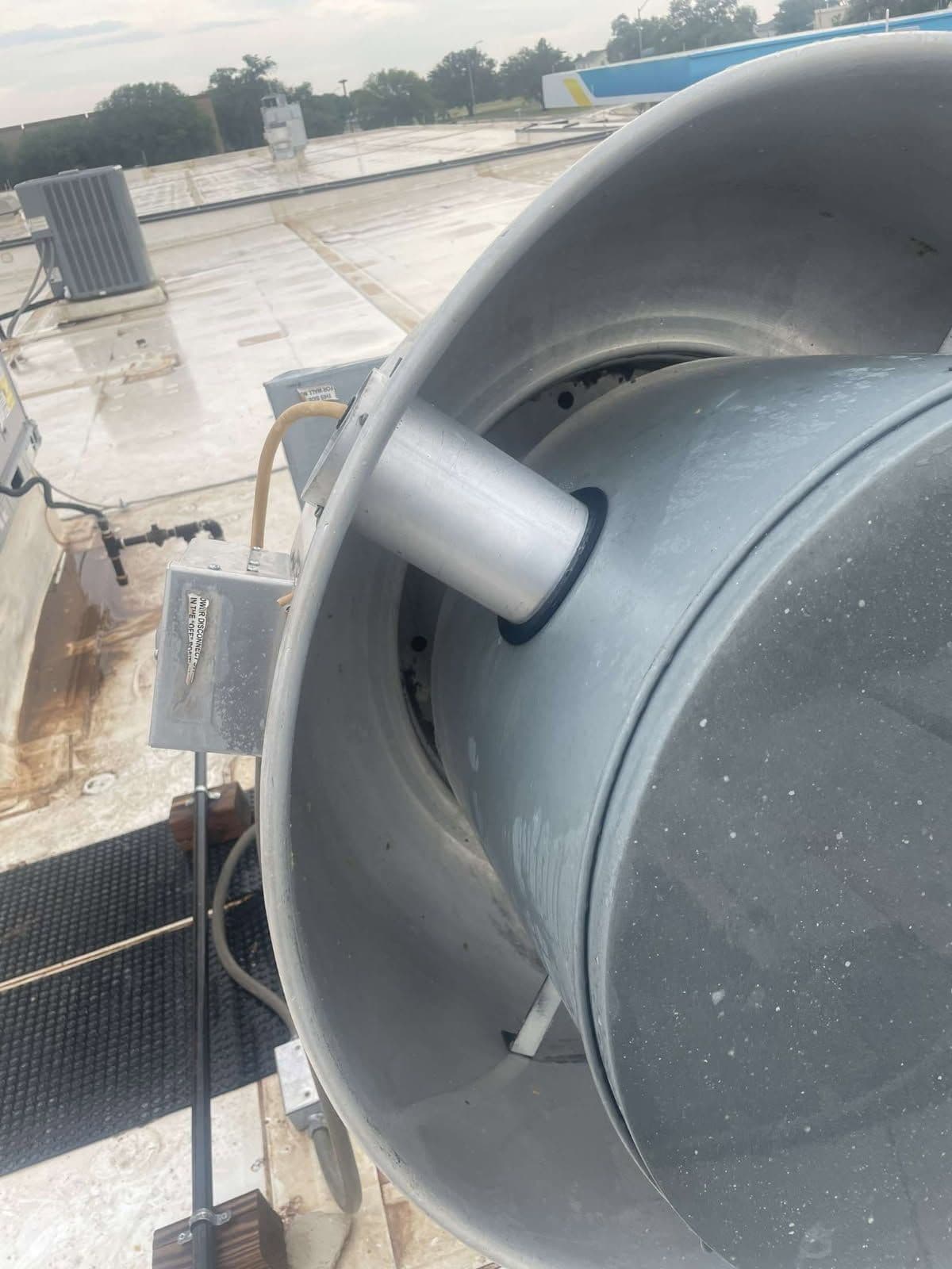 Gallery photos for Kitchen Exhaust System Revitalization by Cooking Clean: Image #1